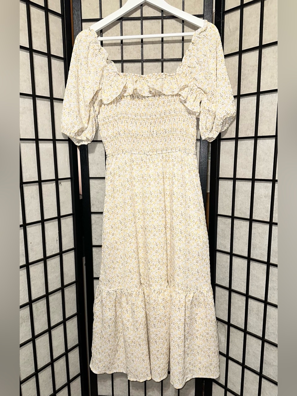 CARLY JEAN Butter Yellow Summer Floral Ruffled Midi Dress